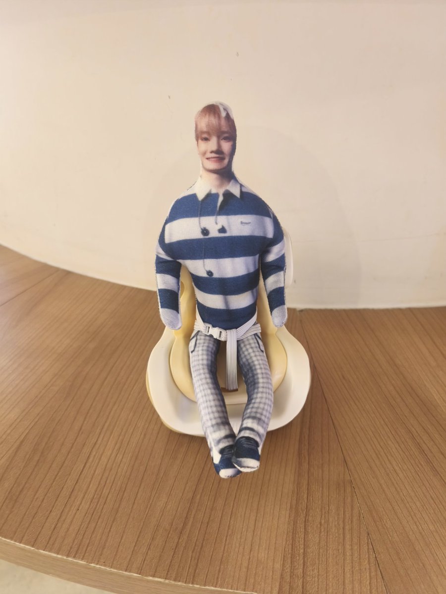 Shuurin9's tweet photo. letak kat baby seat tak tahan 😂😂😂😂

@B_hundred_Hyun
@BAEKHYUN_INB100 #where_LIGHT_begins #BAEKHYUN #BAEKHYUNBIRTHDAY https://t.co/yUBK5ix8mm