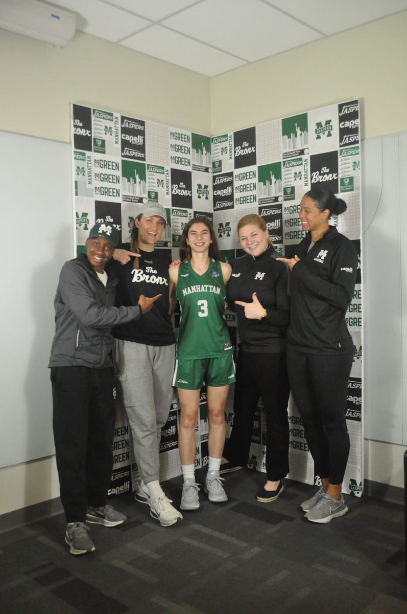 NurtenBoyle's tweet photo. @ManhattanEdu @ruzgar_boyle @NCAAD1  Start spreading the news: Next level: New York City Baby! 🗽New city, new chapter, same hunger. 🧿⭐️🏀 ​ From Cihangir vibes to NYC lights. The journey continues in the Big Apple! 🍎✨ https://t.co/pFoP0VIYhU