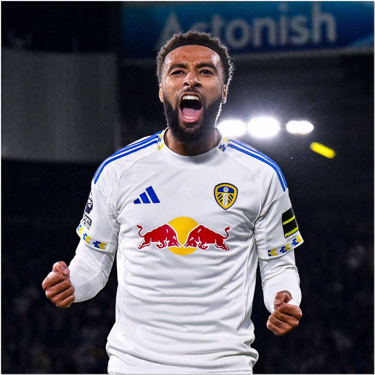 LeedSTUnited's tweet photo. Good morning my beauties. What a great feeling waking up and realising we are almost there. Just need to win one more game, for me to start celebrating. I am so proud of the players, and a big shout out to our Manager #DanielFarke. Enjoy your weekend my #Leeds friends π₯³ππ #MOT https://t.co/dfV0iKfyaY