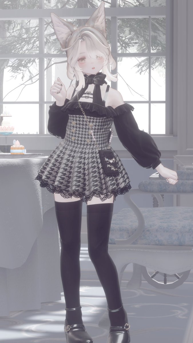 Elena_VRChat's tweet photo. フレンドに教えてもらった無料の服かわいい🖤 https://t.co/ecdHG9uGau