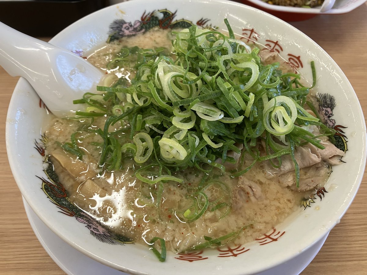 かや tweet media