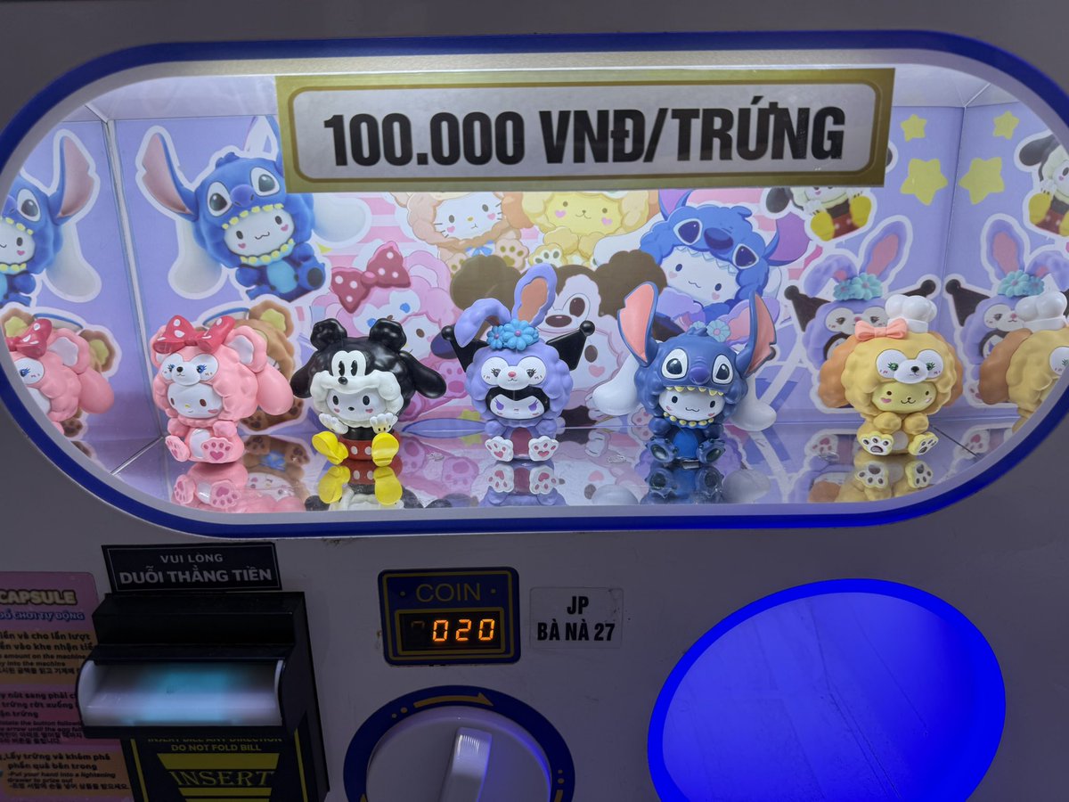 yuchibi_aaa's tweet photo. ベトナムのテーマパーク的なところ来てたからスペチャ送るだけ送ってちゃんと見れなかった🥲
またアーカイブ出たら見る~
ポムポムプリンかクロミがほしかった、、!!
#ShutaSueyoshi
#SSAPP
#ベトナムに来ています
#Harty https://t.co/fKXn8sVdbU