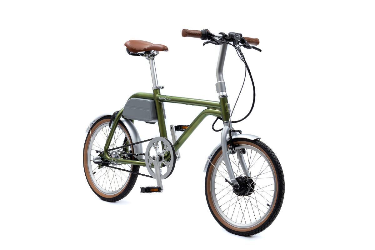 wimo_ebike's tweet photo. どのカラーにするか、迷ったら。

ショールームで人気なのが
「アレキサンドライト」

男女問わず選ばれています。

またぎやすいCOOZY Light
走行感を楽しめるCOOZY

カラーで選ぶ、というのもありです。
→https://t.co/t4y11FXrjm

#電動自転車 #ミニベロ #自転車選び #wimo https://t.co/mylC7dKelh