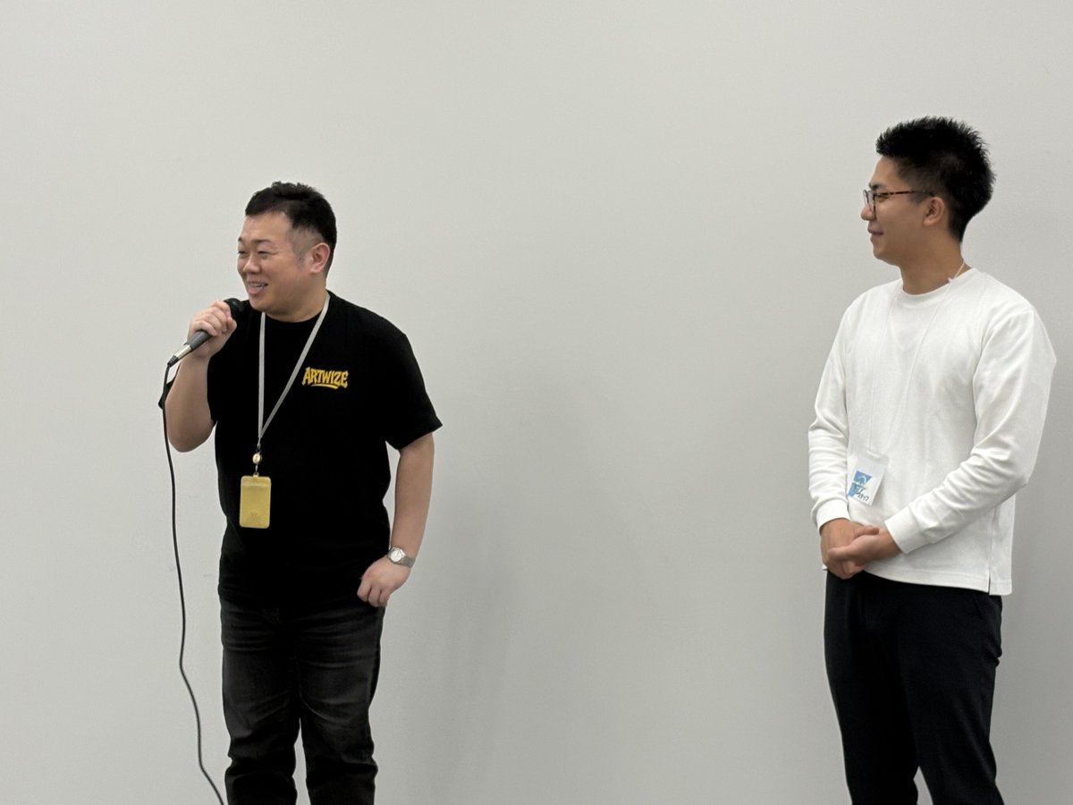 Evolution League 、皆様本当にお疲れ様でした✨
先程、授与式が行われました！
弊社代表も最後に挨拶をさせていただき、閉幕となりました。

優勝は…【Vラッシュ】チームです！
おめでとうございます👑👏

今後共皆様の活躍を応援しております💪！
#evoleague
#エヴォリーグ
#ポケモンカード