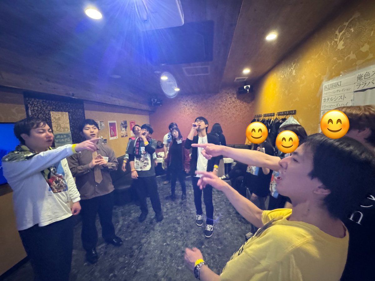 室長 5/30 RADWIMPSカラオケ🎤 tweet media