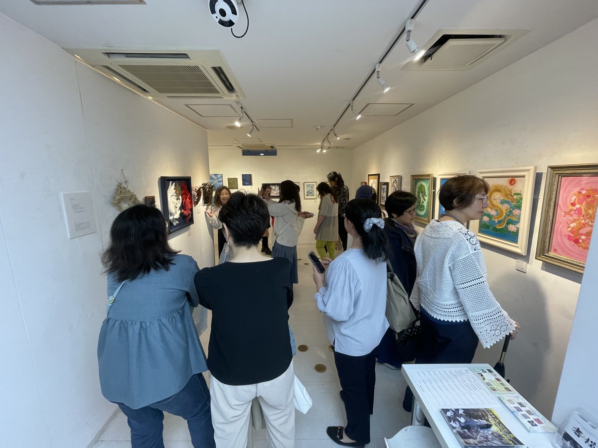 ギャラリーアンドリンクス81 tweet media