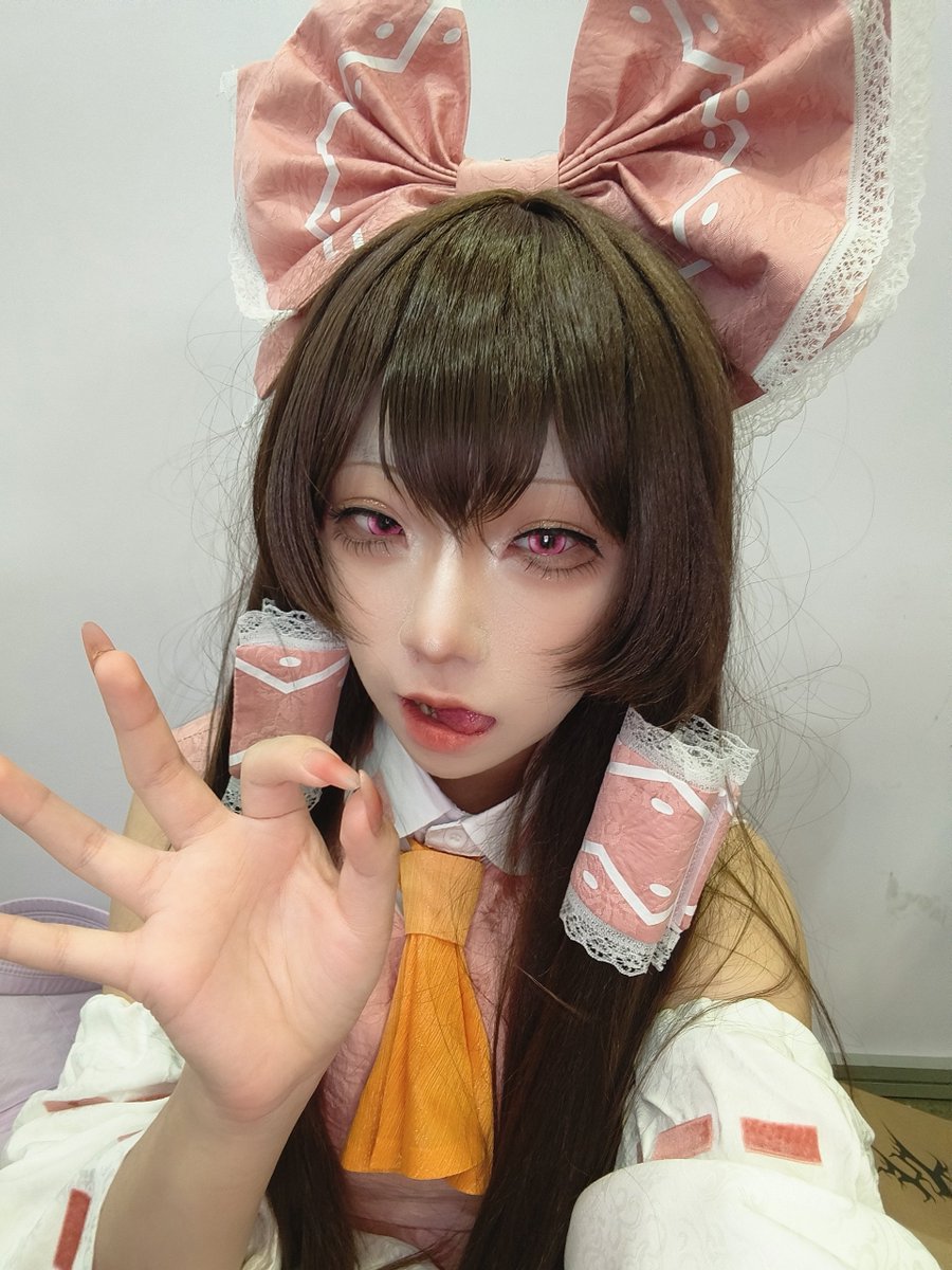 樱花粉的灵梦！樱精，但不是妖精版.jpg