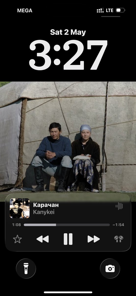 словами не описать всю
мою любовь к этой песне