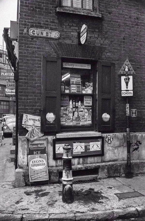 Spitalfields Life tweet media