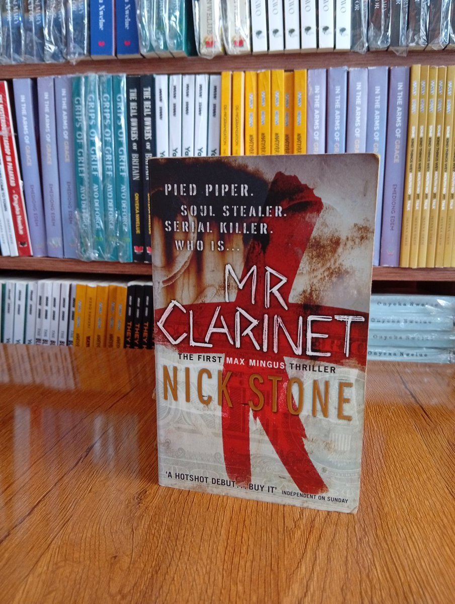 TDBookstores's tweet image. This is a fast-paced thriller set in Miami and Haiti, following Max Mingus, a disgraced ex-cop turned private eye. He is hired by a Haitian billionaire to find his missing son.

Price: 3500

#bookstore #bookhaul