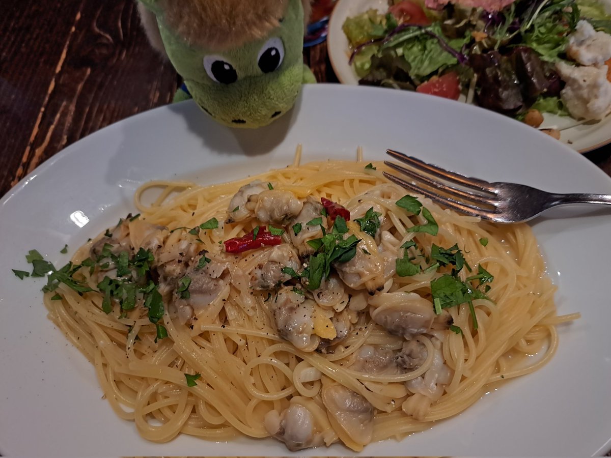 ZzGYCxz7GwmW3g7's tweet photo. 勝利した後の晩ごはんはやっぱりここでしょう😋😋😋🍝🍝🍝
#水戸ホーリーホック
#Frizza https://t.co/VapzpGjpez