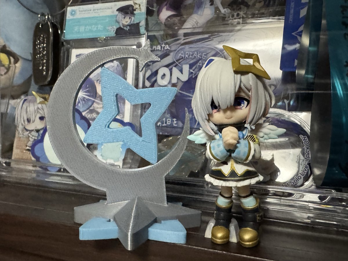 Rei422pp's tweet photo. 手裏剣スタンドを購入させていただきました！
PalVerseかなたんと並べるとサイズ感が
ちょうどよかったです
素敵な商品をありがとうございます🙏 https://t.co/nSo9biMHEF