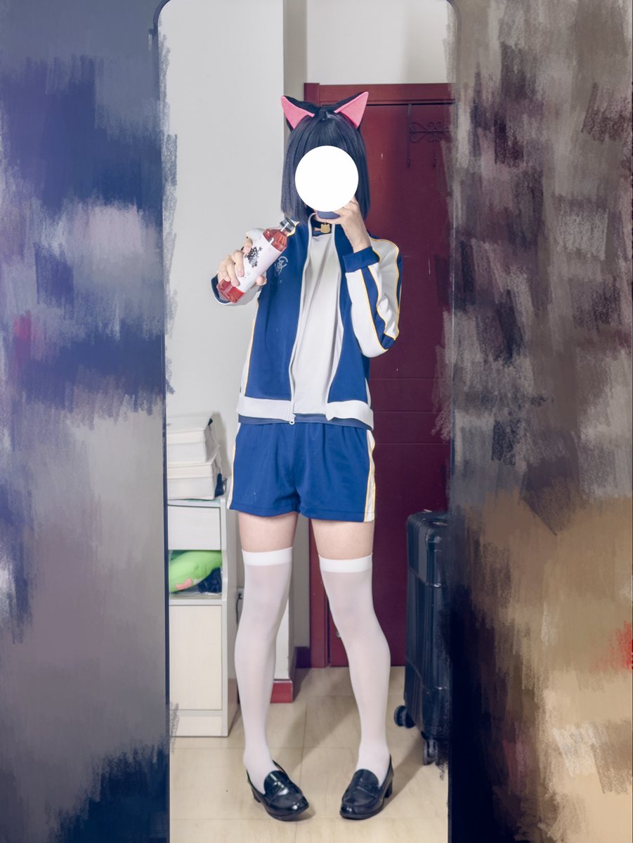 不太喜欢按时睡觉 tweet media