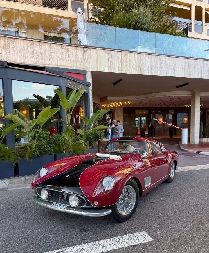 Retromania4ever's tweet image. ✅⬜🟥 1950s #Ferrari 250 GT LWB Berlinetta 'Tour de France' ❤️
#Vintage