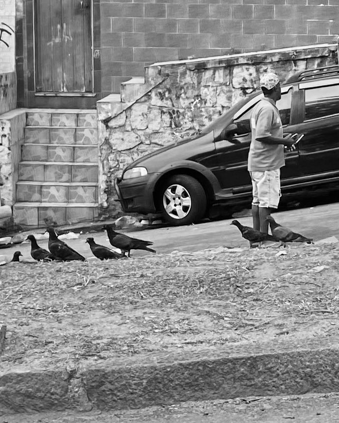 abrahaoscoppeta's tweet image. #streetphotografy  #monochrome #pb #noir #photo #blackwhitephoto #thepeoplewemet #streetfps #Shotoniphone #fotografiapretoebranco