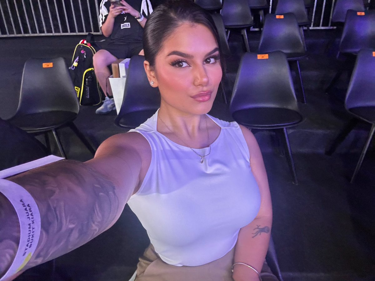Stacy Serrano 🤍 tweet media