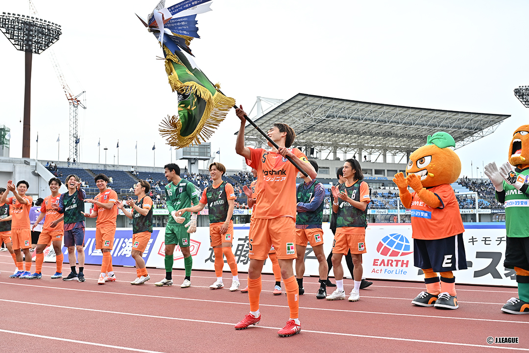 ehime_fc's tweet image. ⚽｜𝑮𝑨𝑴𝑬 𝑹𝑬𝑺𝑼𝑳𝑻

J2・J3百年構想リーグ WEST-A 第14節
2026/5/2 14:03キックオフ
鳴門・大塚スポーツパーク ポカリスエットスタジアム

#徳島ヴォルティス　0-6　#愛媛FC

詳細はこちら
ehimefc.com/game/game49238…

#ehimefc #徳島愛媛 #四国ダービー