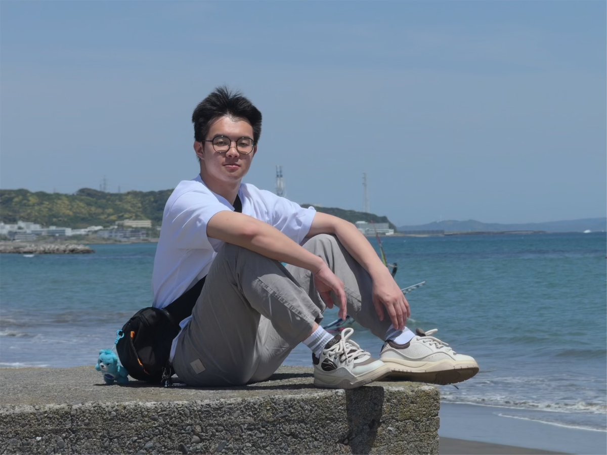 Felix.壁咚 tweet media