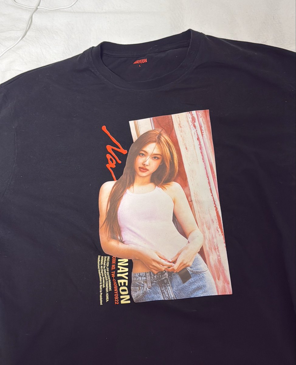 IMNAYEON ナヨン Tシャツ 激レア ナヨンちゃんTシャツ、負け無しの3連続インマネ✌️ もし明日Main Day1