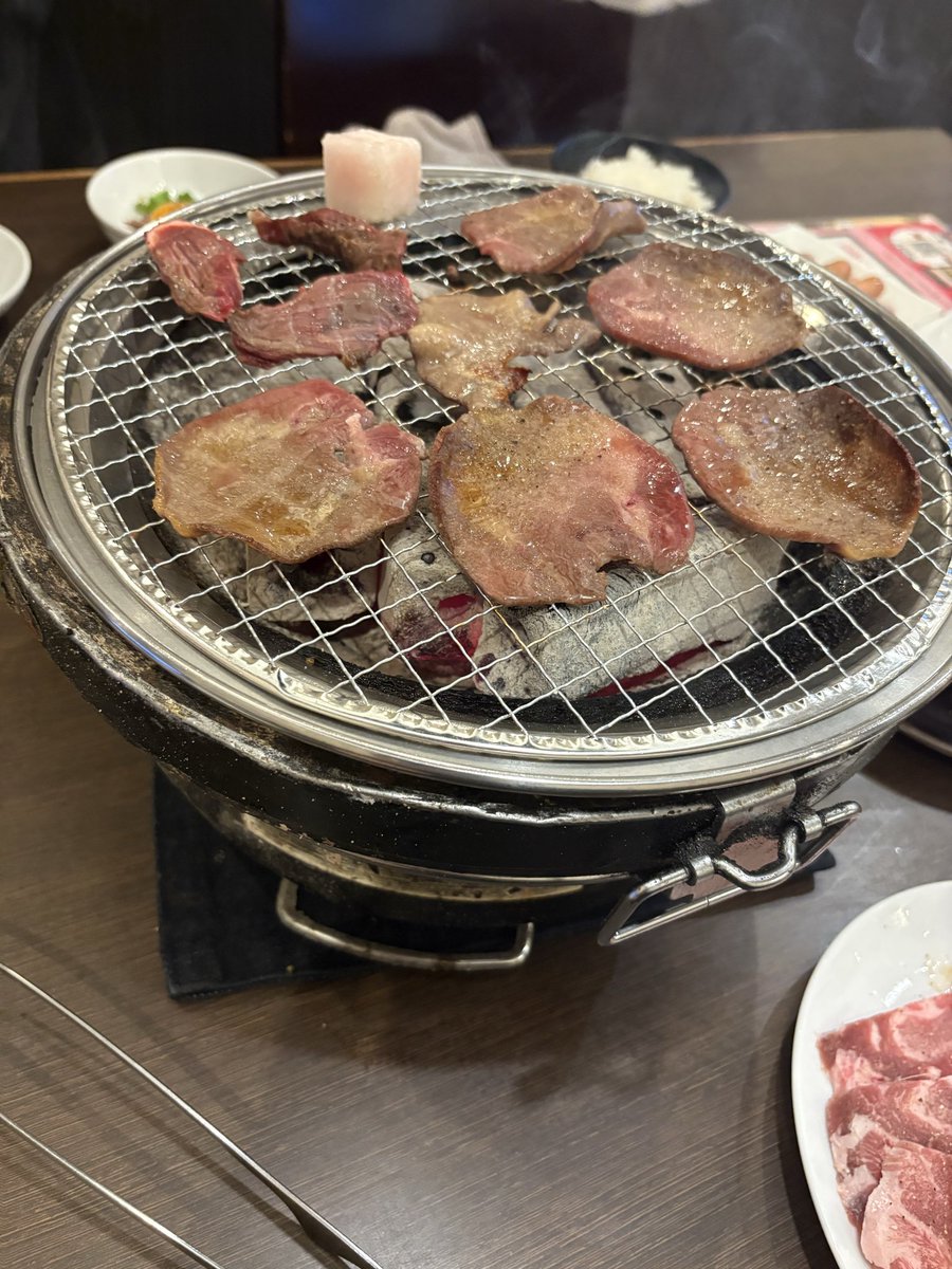 猫nyan tweet media
