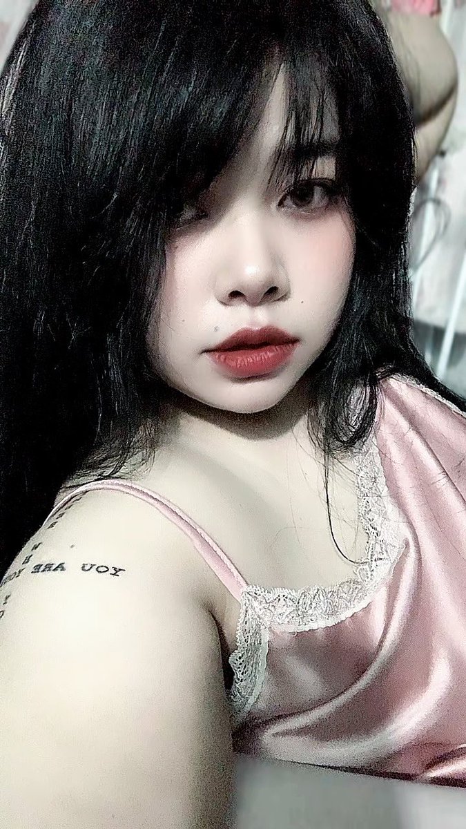 - Bée Thươngg 💋 tweet media