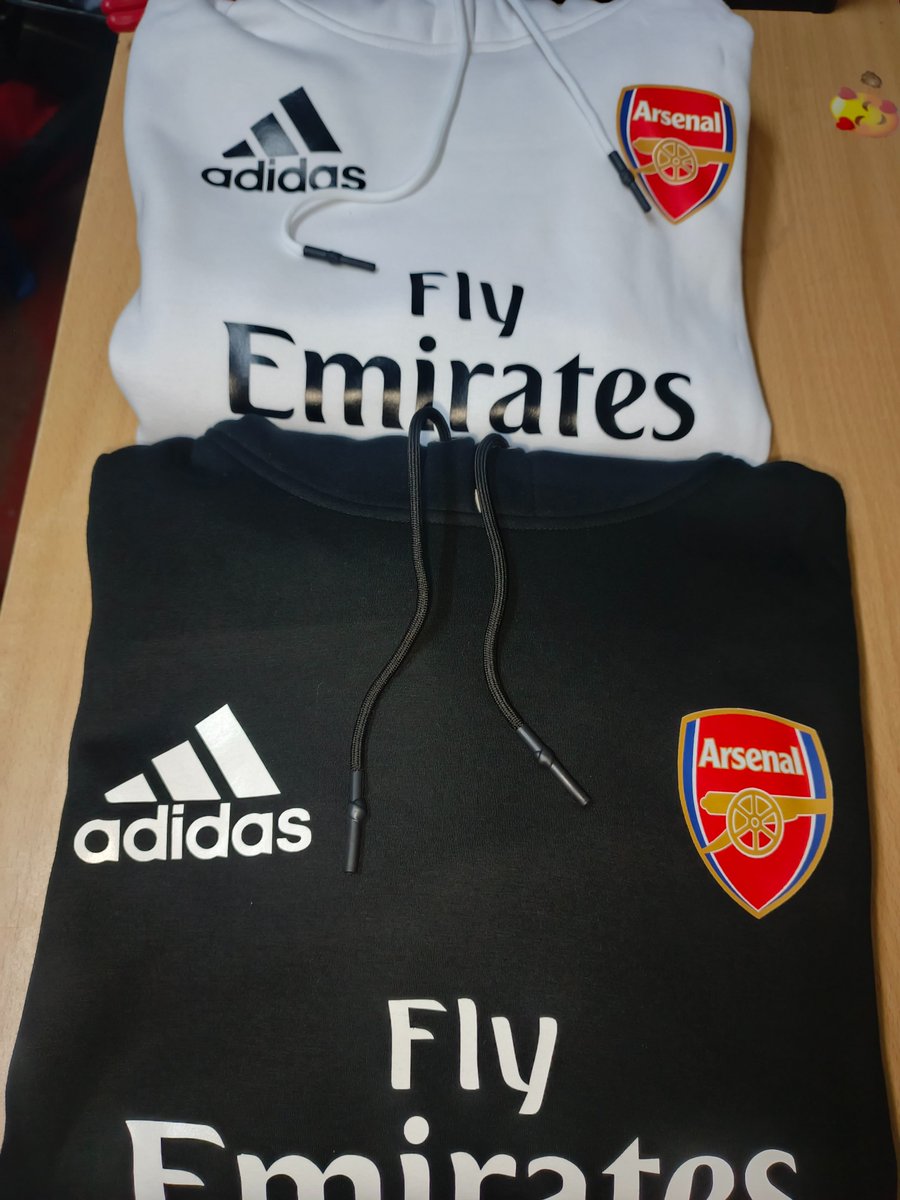 Absolutconcepts's tweet image. 🔴 Arsenal Inspired Hoodie – Clean Football Design

comfort, confidence &amp;amp; everyday drip 🔥

📍 Nairobi CBD – Raiciri House

Price:
KSh 2,000

📞 0706 638979
#Hoodies #MadeInKenya #Arsenal #epl