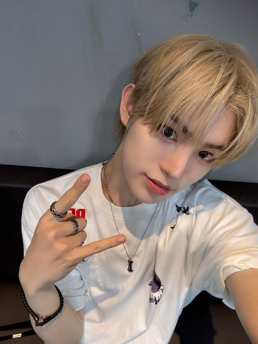 gutiookipanja's tweet photo. 1 2 3 kita cie cie in bareng bareng ya https://t.co/ffeJz6Qwyr