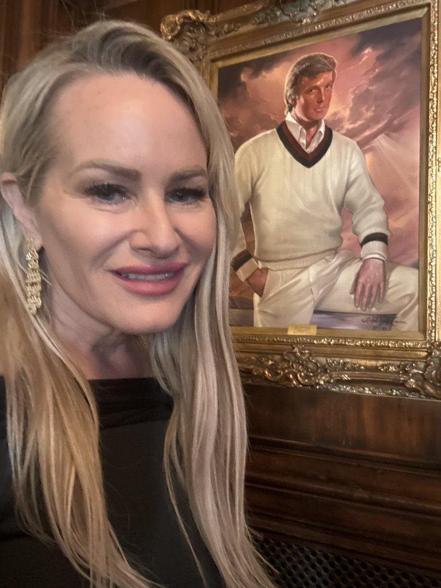 Corinne Cliford 🇺🇸 tweet media
