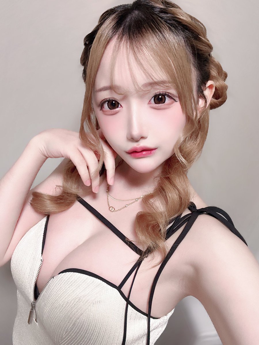 病んデレラ様 tweet media