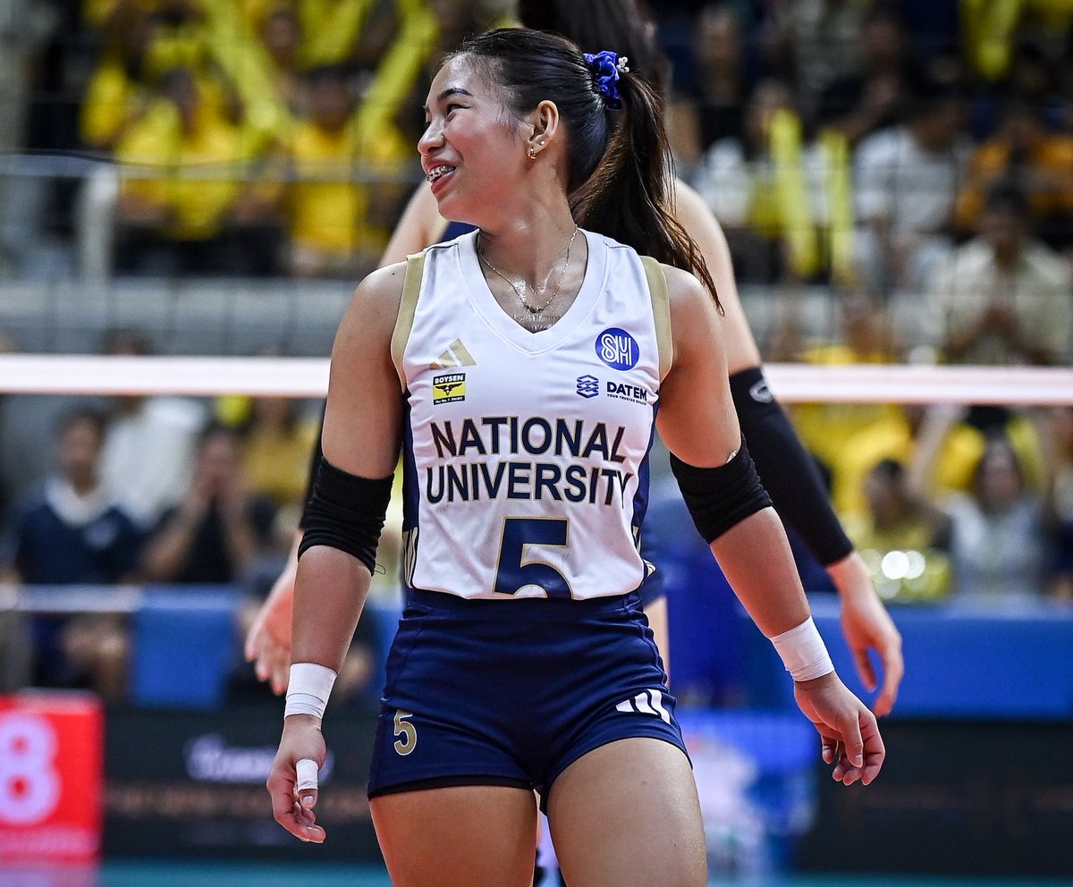 lezzgoNationalU's tweet photo. 📊 Shaira Jardio vs 🐯UST (4 sets)

24 excellent digs (6.0/set)
25 excellent receptions (83.33%)
2 excellent sets

Itodo na natin ‘to hanggang finals, Shai! #UAAPSeason88 https://t.co/7p9PmLG8Kz