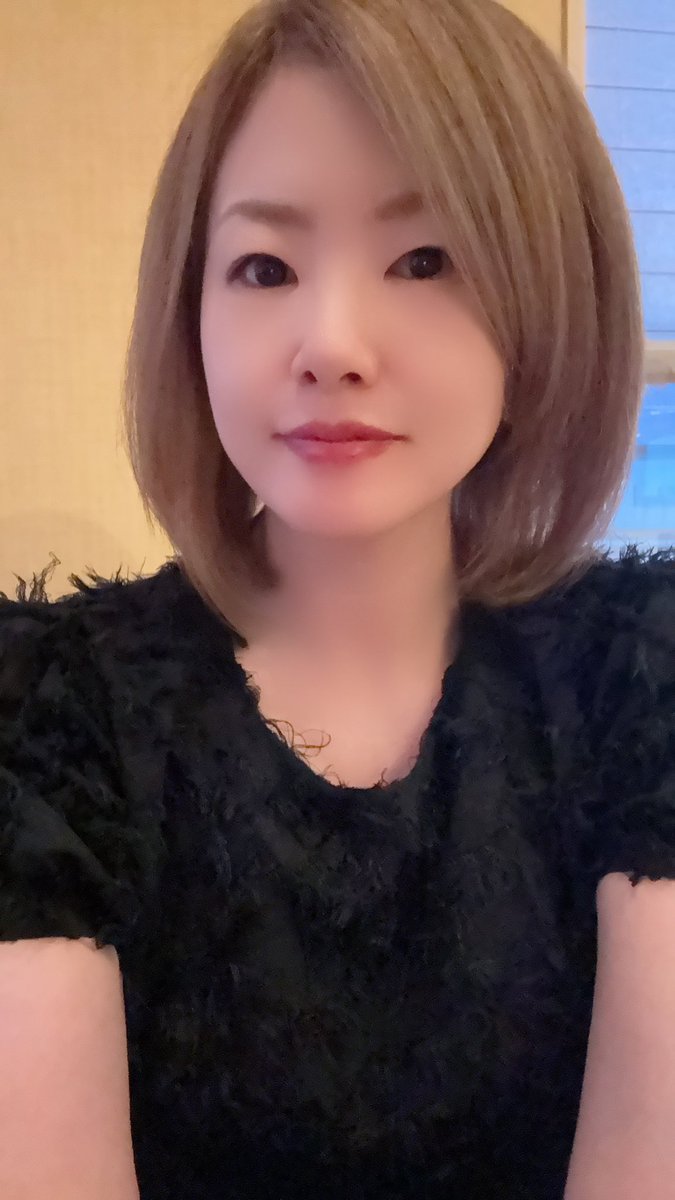 前田舞 tweet media