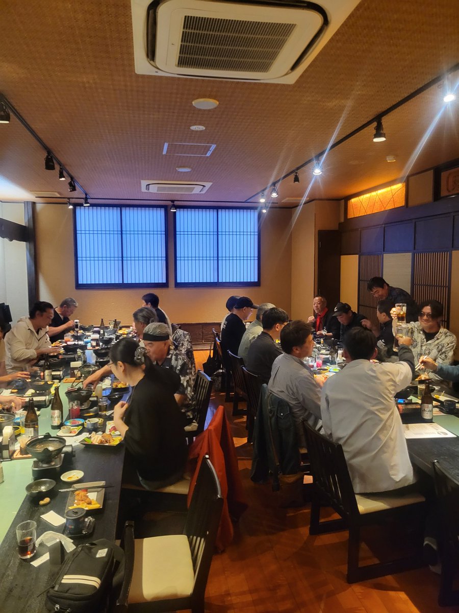 本春 tweet media