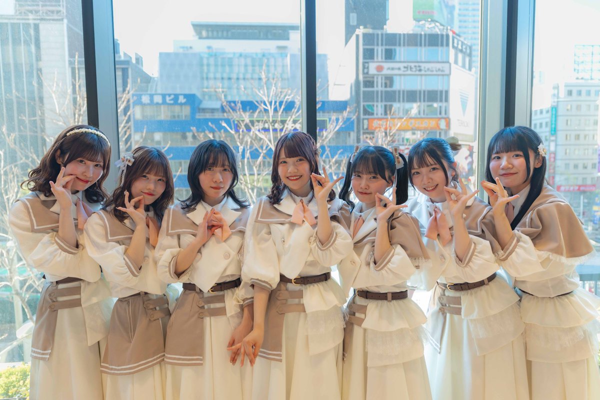 限りなく白く、全国流通1stシングル「青春の種」リリースイベントが