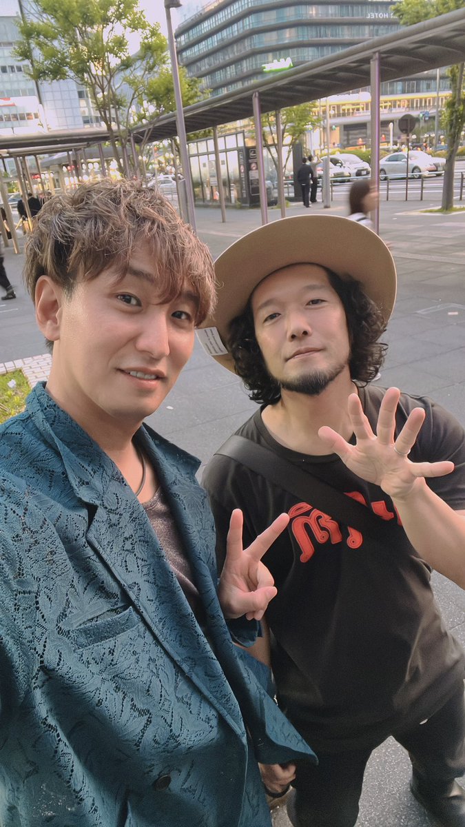 アダチケンゴ tweet media