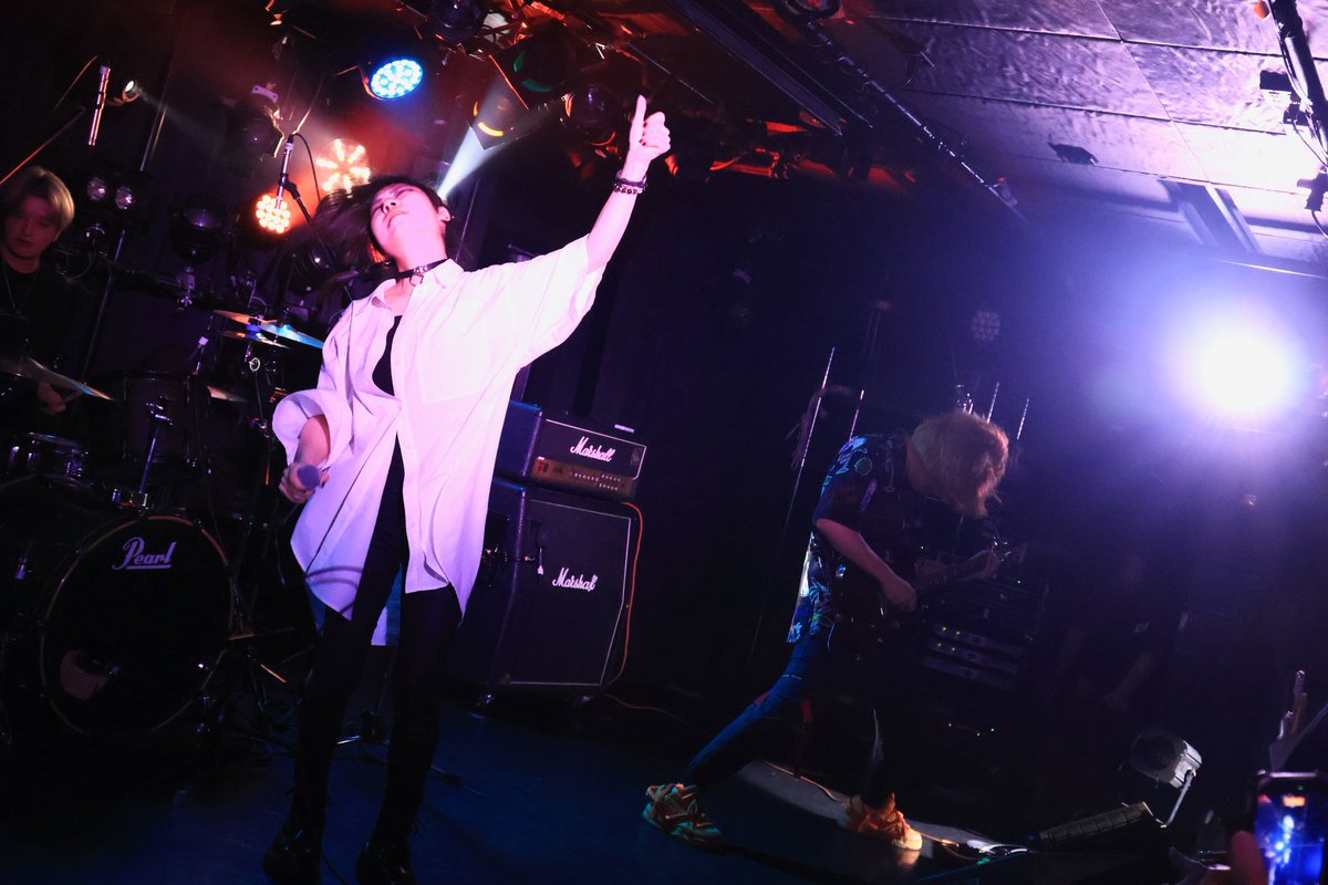 mizunasu66's tweet photo. VAR'MILION さん。
『ONE STEP CLOSER vol.3』
心斎橋VARON
2026.04.28
#VARMILION
#ヴァーミリオン https://t.co/6PBqV1n57c