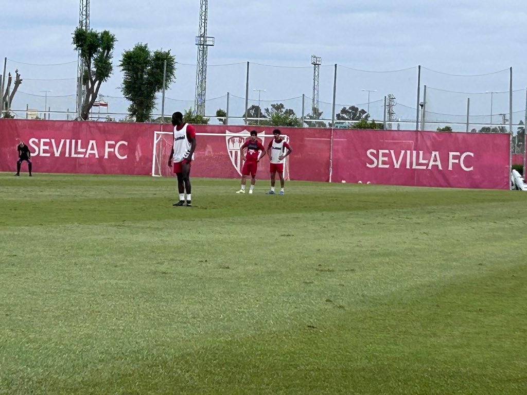 Club Atlético Antoniano Grupo Velázquez tweet media