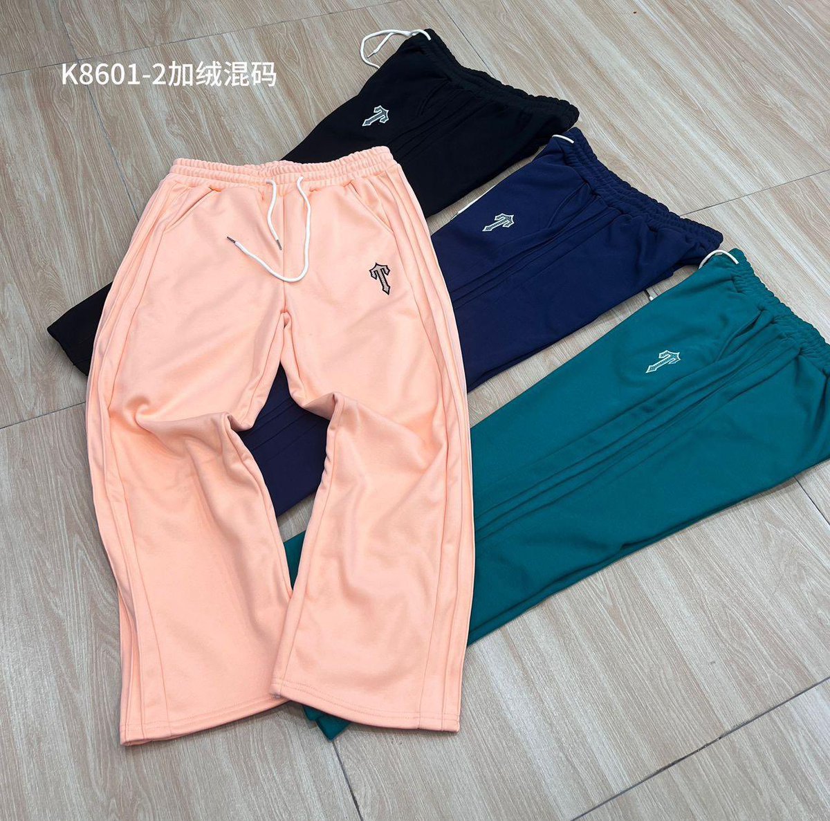 delediallo0's tweet photo. 👖 Pantalons cargo disponibles à 7000F

Style tendance, confortable et pratique.

📞 77 519 87 26 https://t.co/ZOlmdJQtpA