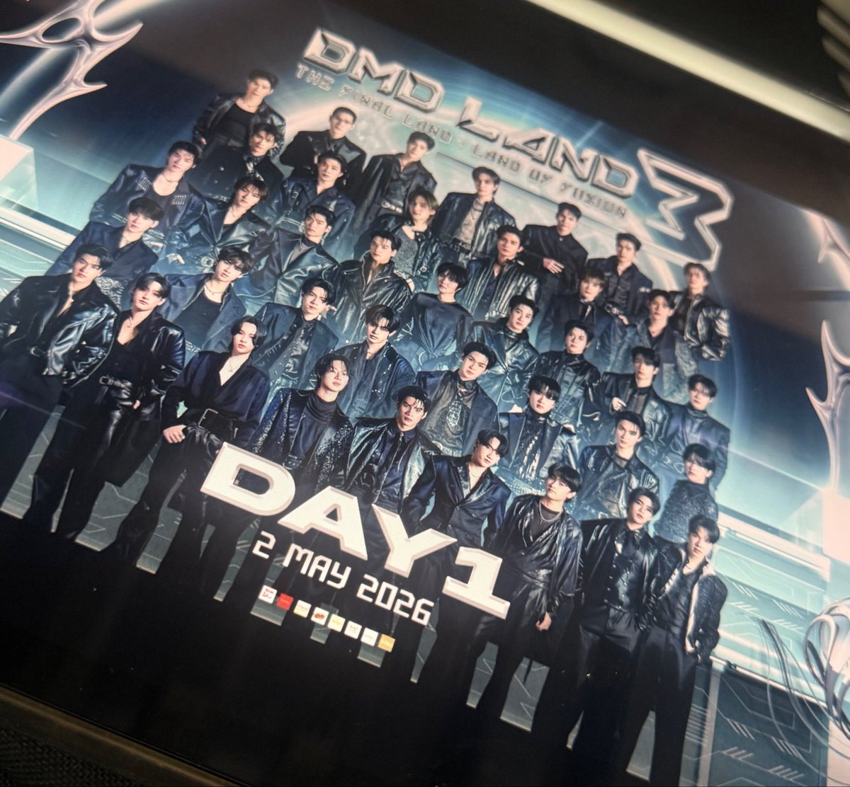 ✩ daisylnwza ♬ ₊˚. final🍀 tweet media