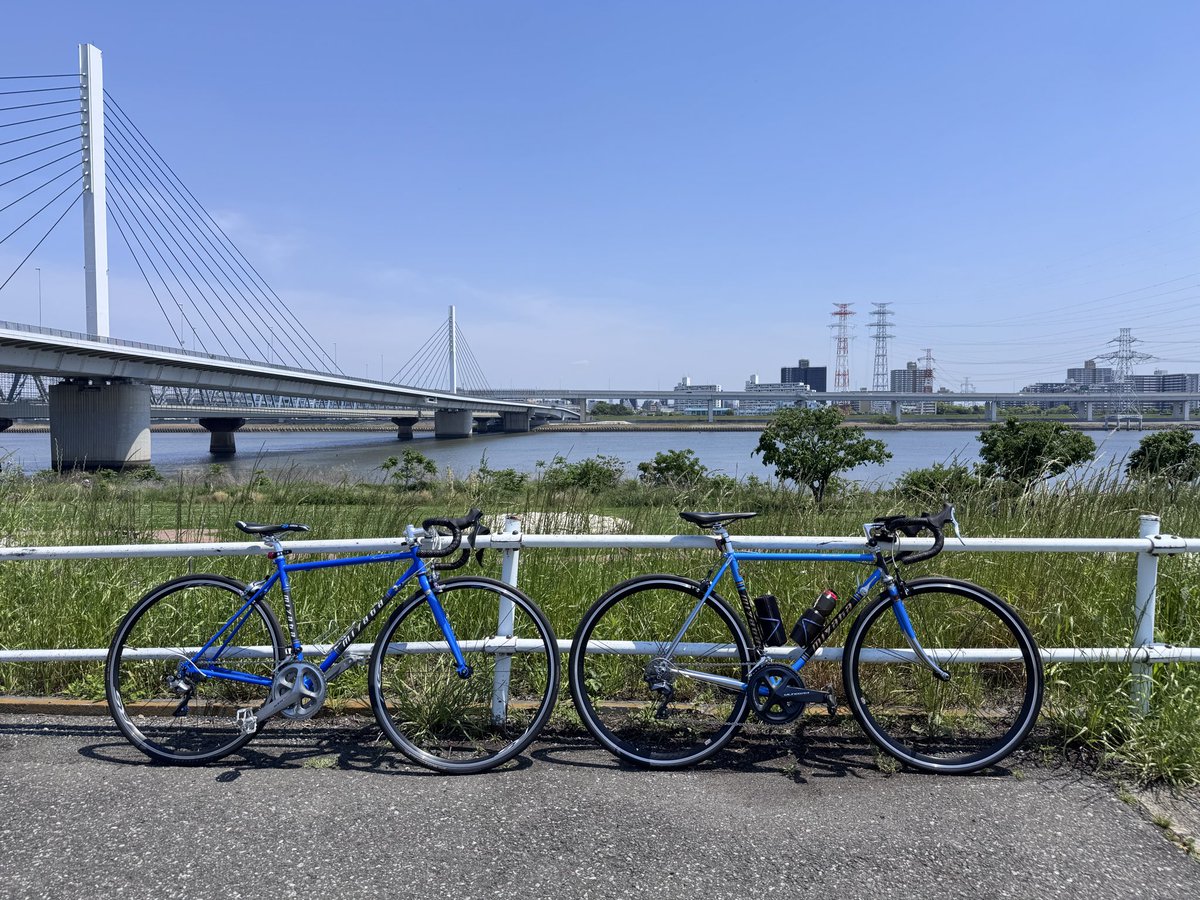 KxSvg's tweet photo. 今日も息子のロードバイク練習
葛西臨海公園まで行けました
帰ってきたら本人疲れてぐったりしてたけどもう少し経験積めば体力も付いてくるかな https://t.co/835GSTD6WQ