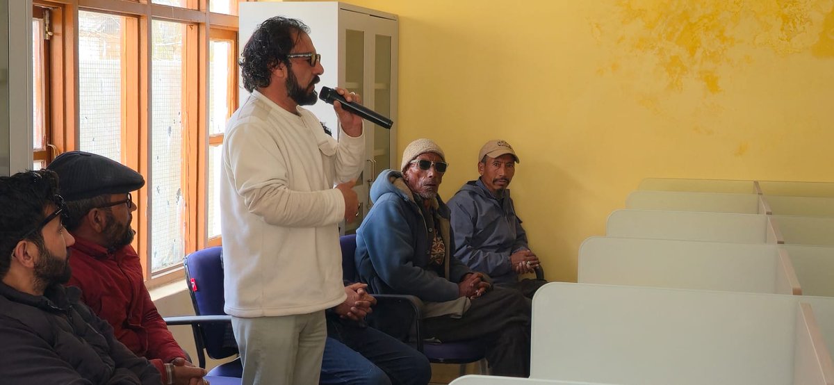 airnewskargil's tweet image. 3 community libraries inaugurated in Taisuru Constituency at Choskore, Kargee &amp;amp; Maita Khechoor by Councillor Abdul Hadi, boosting education &amp;amp; reading culture
Facilities to provide books, study spaces &amp;amp; learning support for youth
#Kargil #Education #YouthEmpowerment
@ashishkundra