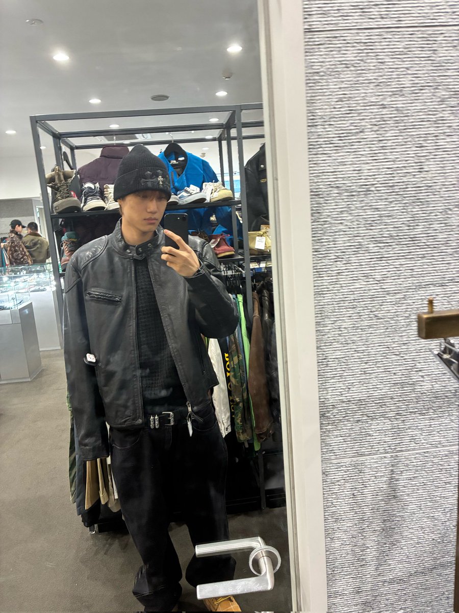 니니 후니 tweet media