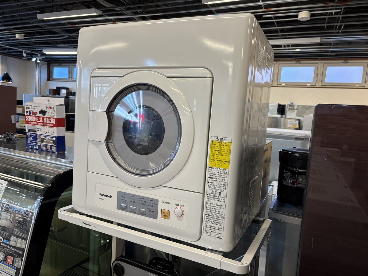 パナソニック衣類乾燥機✨ スタンド代とセットで販売しております