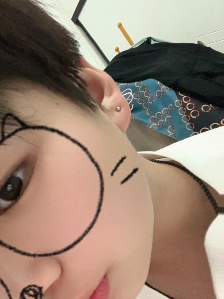 小雨 tweet media