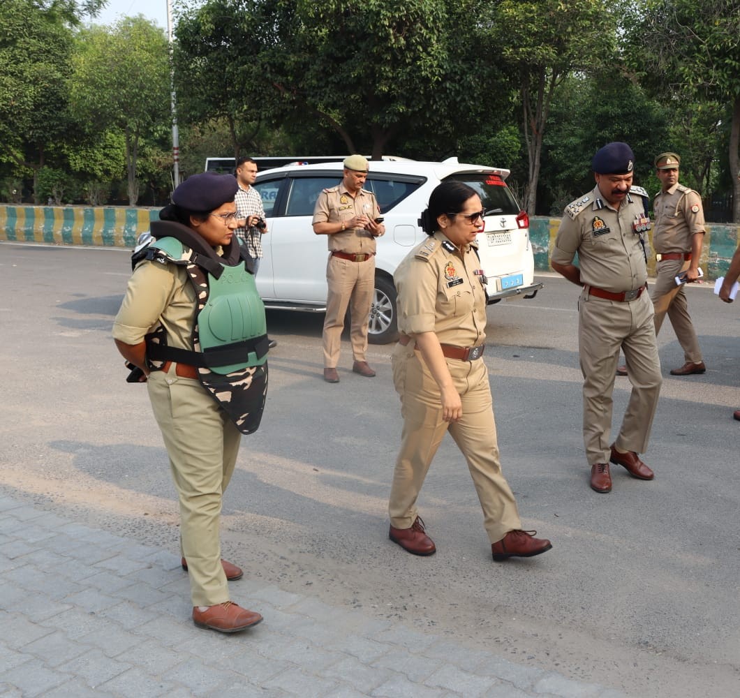 POLICE COMMISSIONERATE GAUTAM BUDDH NAGAR tweet media