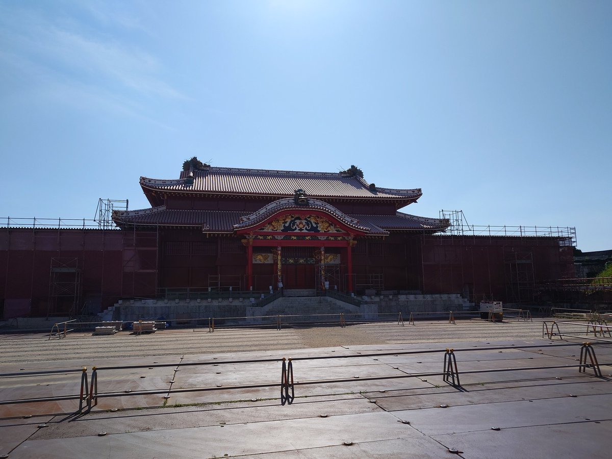 タケハタ tweet media