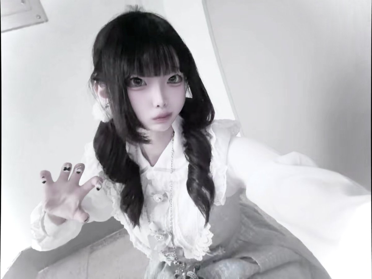 夏 tweet media