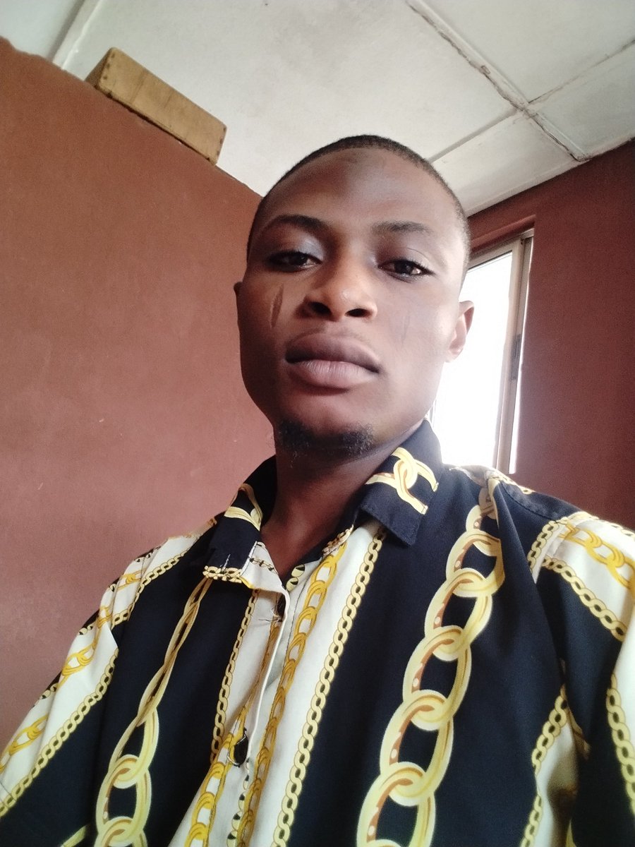 ABISODUN226092's tweet image. Cool face with cool mind🥶🤍
#selflove