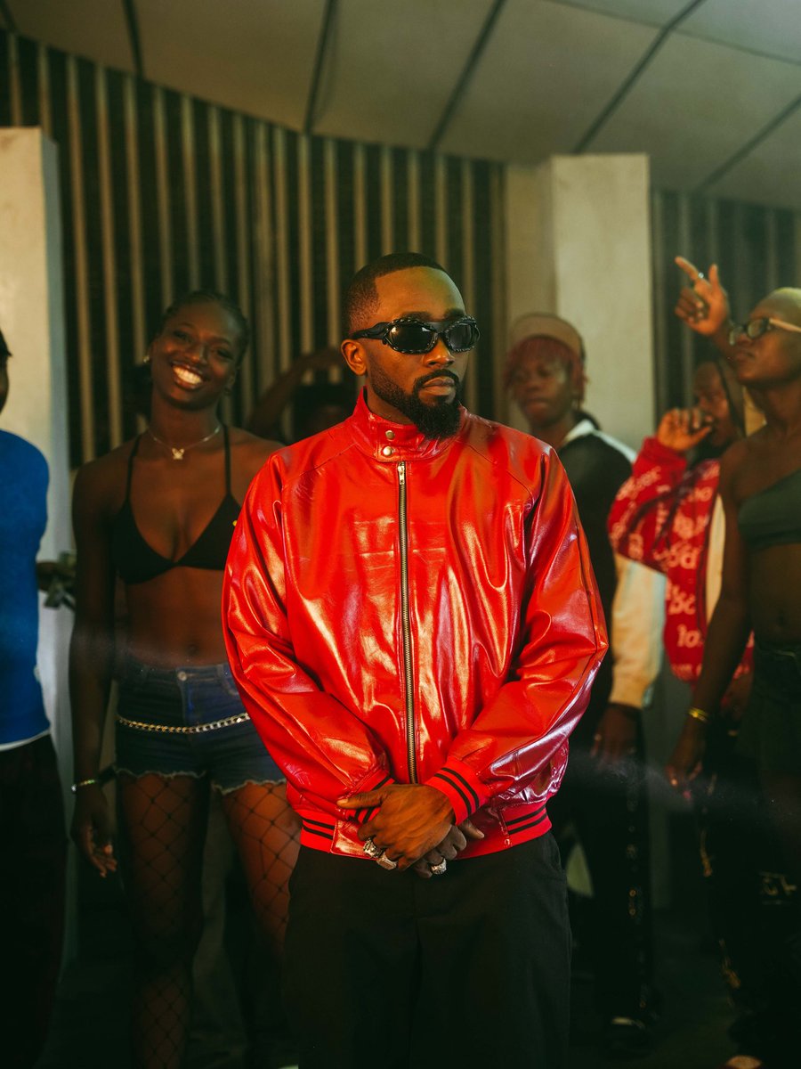 Iceprince tweet media
