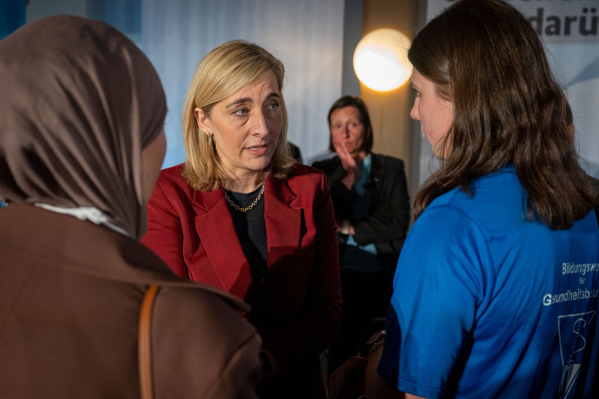 Bundesgesundheitsministerium tweet media