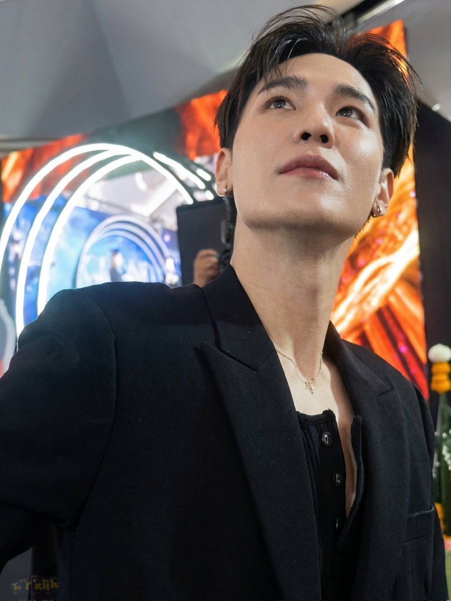 ข้างบน จูจู้ ก็เห็นนะค้าบบบ

JUNIOR AT URANUS HATYAI

#UranusClinicxJunior 

🌞 #junniorrs 🌞 <a href="/jnnrrs/">จูจู้ 🌞</a> 🌞